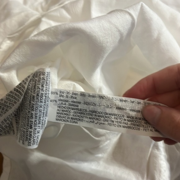 Zara Woman’s White Button Down Top Size XS - Picture 5 of 5